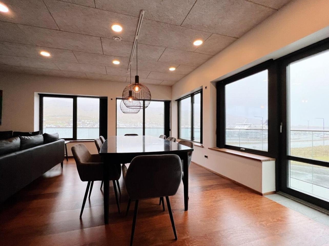 Stunning Ocean View Penthouse Apartment Oravik Luaran gambar